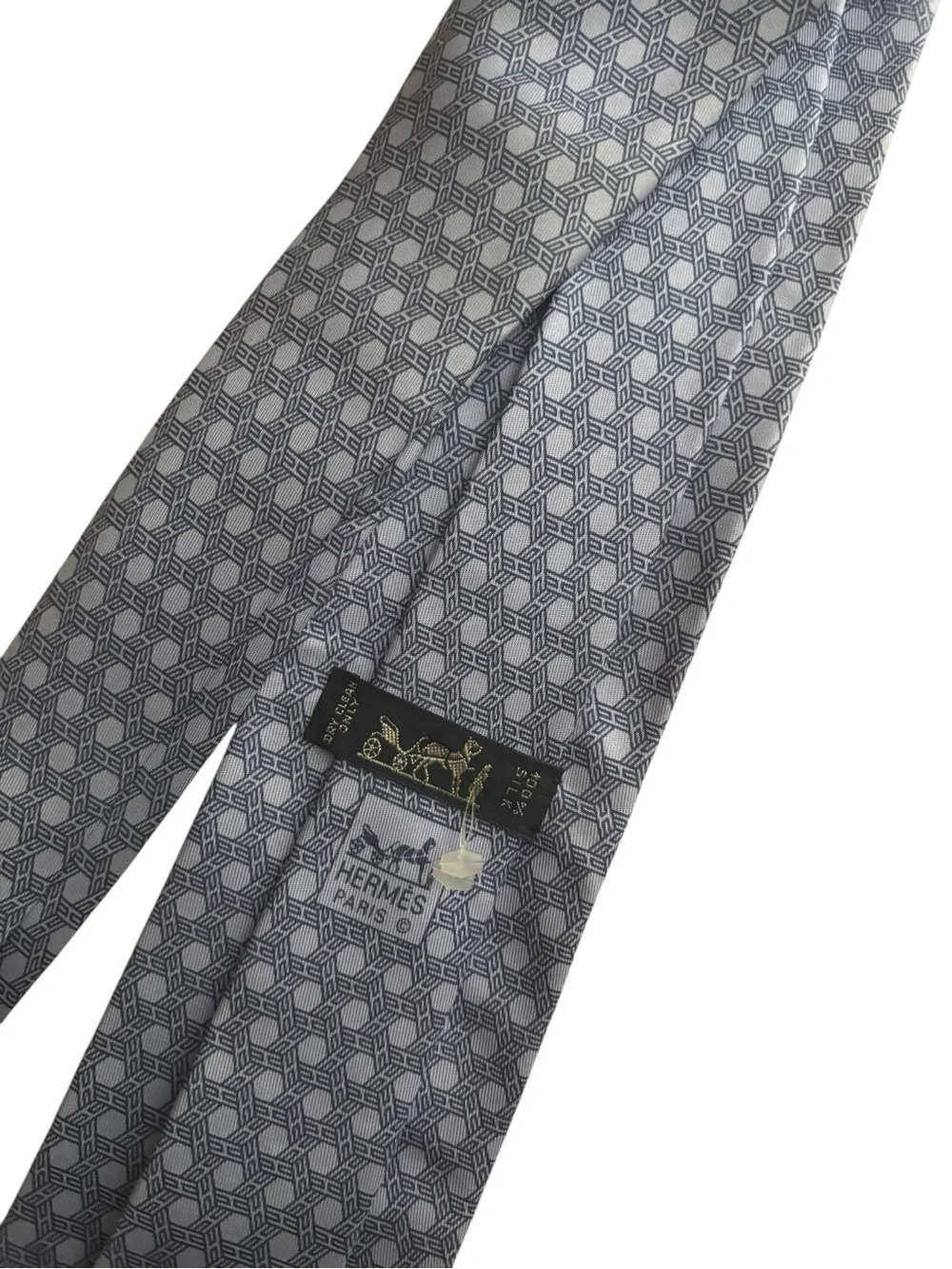 HERMÈS silk tie